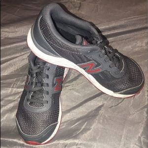 NB running shoes, excellent condition